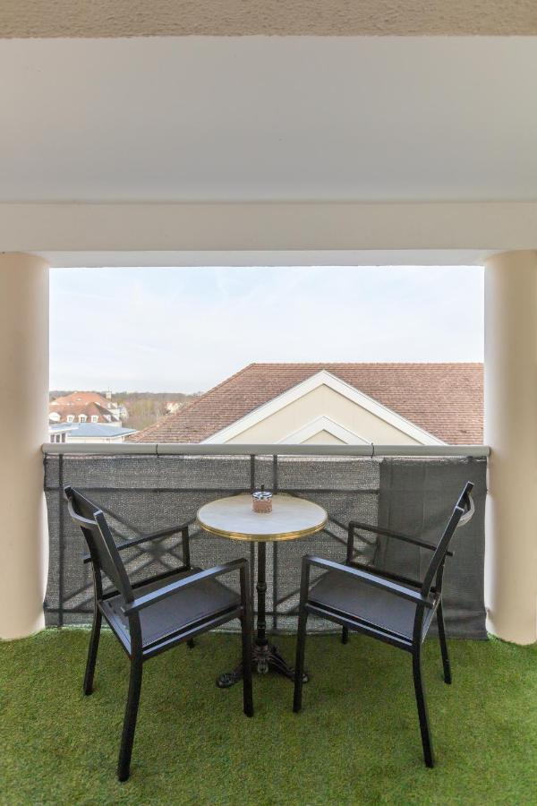 Double Studio 6 Persons Near Disney - Fairytale Factory 布西圣乔治 外观 照片